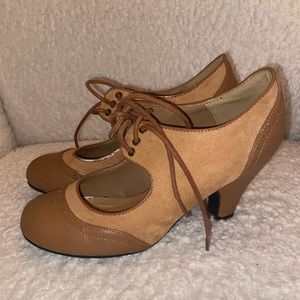 Vintage Inspired Oxford Heels